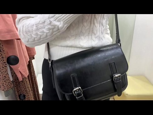 ❤️ Masturbation ampahibemaso ny tanora bitch FeralBerry miaraka amin'ny dildo ao amin'ny efitrano fitting ❤️ Vaovao aminay mg.myinvest.top